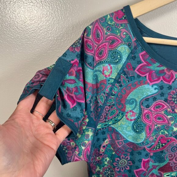 Title Nine Athena Dress Size Medium Green Paisley Floral Outdoor Athletic Travel - Picture 4 of 10